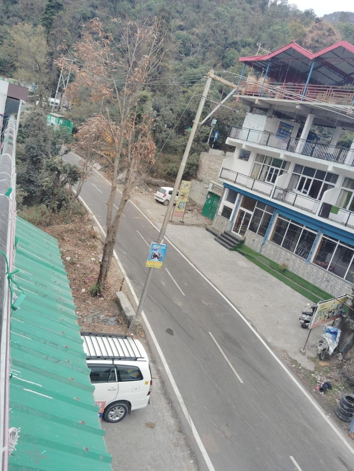 Jbk Hotel Mussoorie- Near Jw Marriott Hotel Екстериор снимка